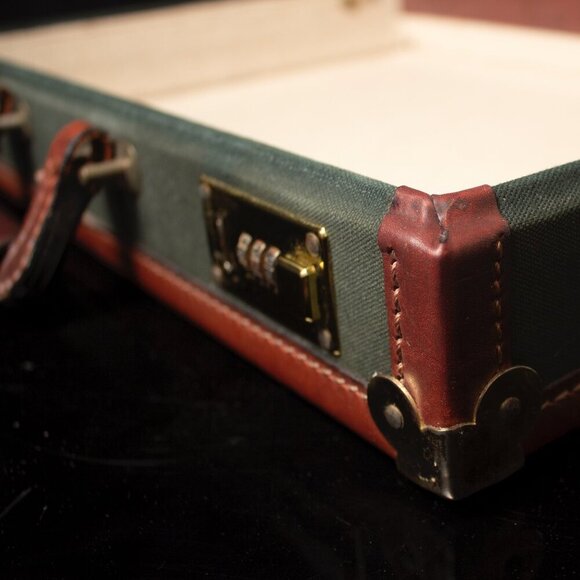 Vintage Orvis Battenkill Leather & Canvas Briefcase With Combination Locks - Picture 10 of 11